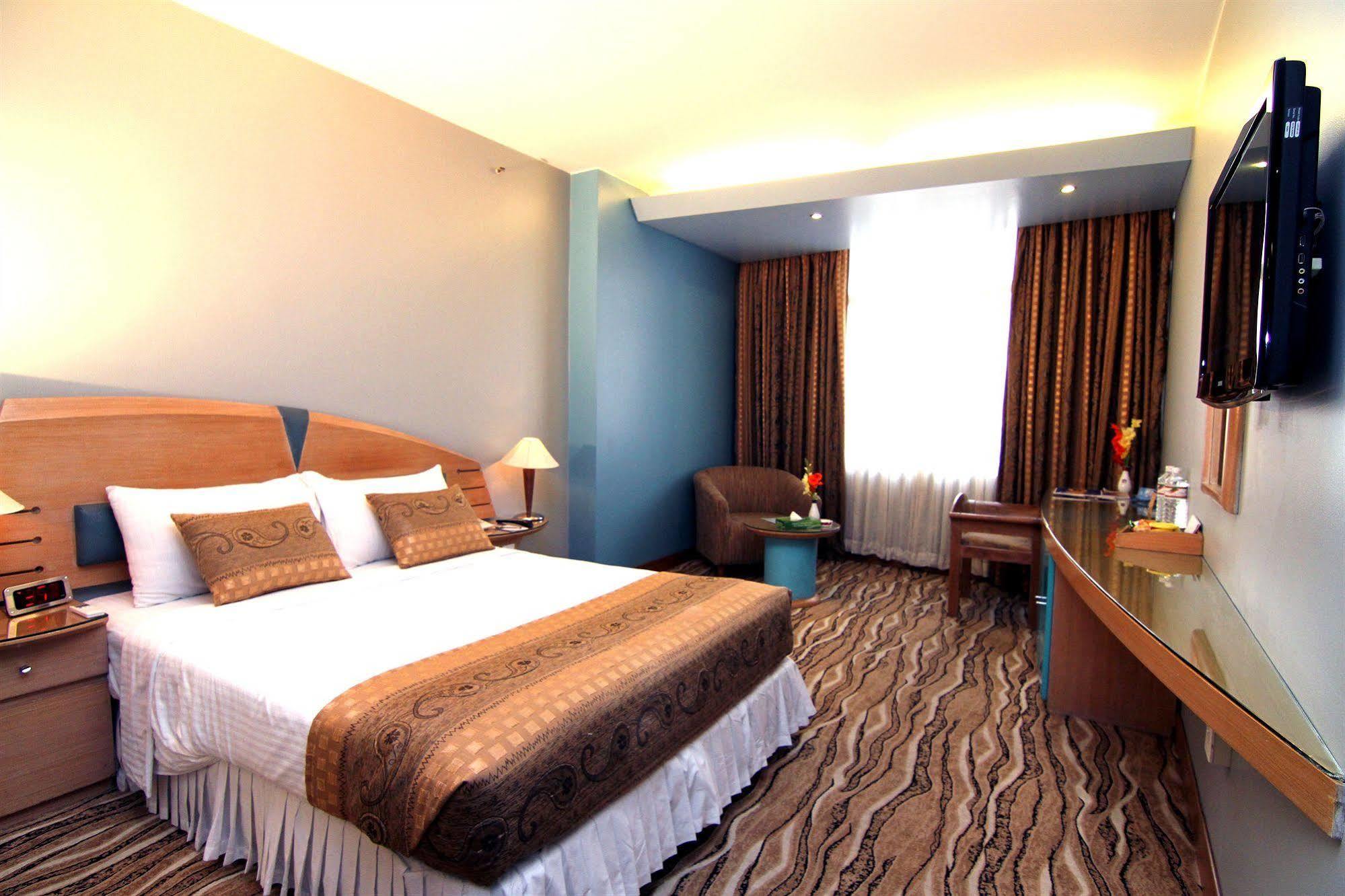 La Vinci Hotel داكا المظهر الخارجي الصورة